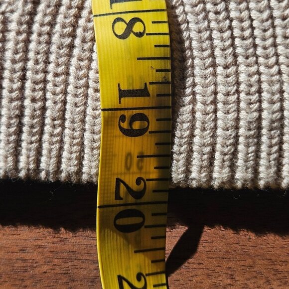 OGD Women’s Knit Sweater Tank Beige S – Clean Girl, Quiet Luxury, Academia - Picture 9 of 10